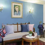 Tante Alma's Koelner Hotel