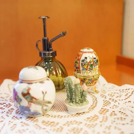 Tante Alma's Koelner فندق