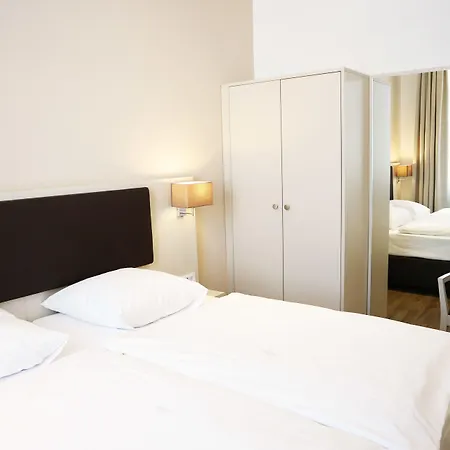 Tante Alma's Koelner 3*