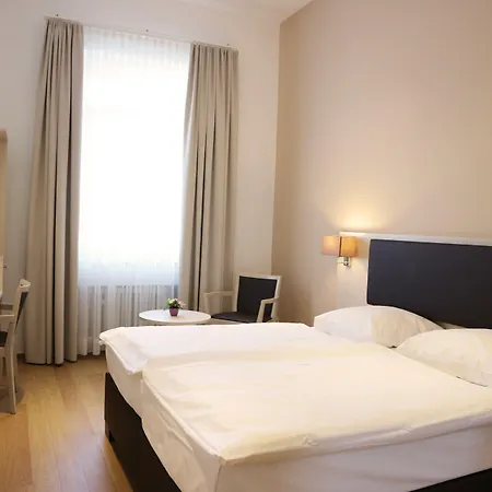 Tante Alma's Koelner Κολωνία