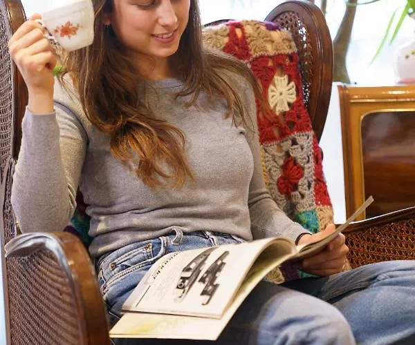 Tante Alma's Koelner Кёльн