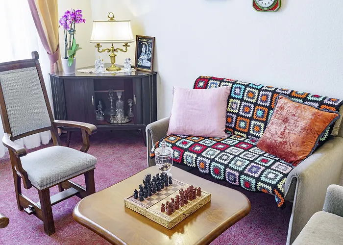 Tante Alma's Lasthaus Am Ring Hotel