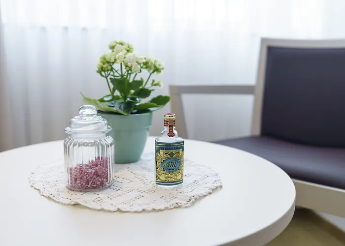 Hotel Tante Alma's Lasthaus Am Ring 3*