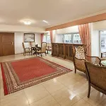 Tante Alma's Koelner Hotel