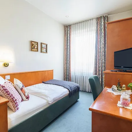 Hotell Tante Alma's Koelner Köln