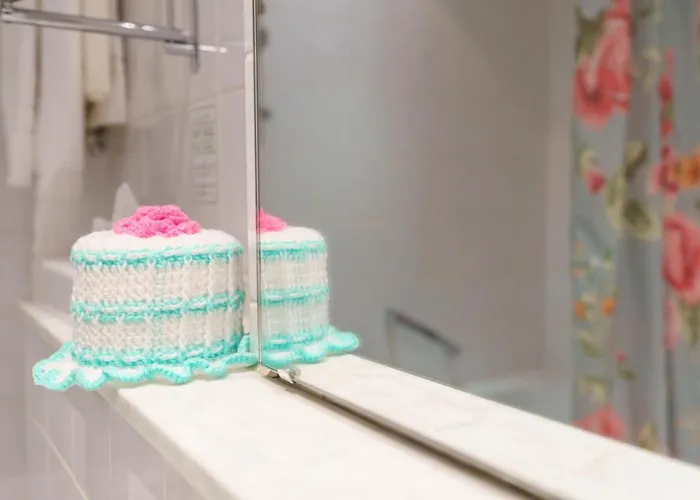 Tante Alma's Koelner Cologne